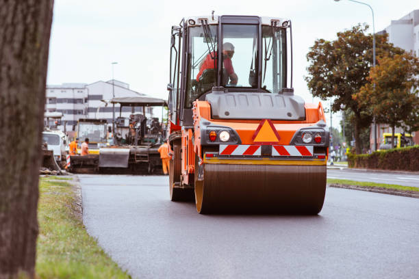 Professional Driveway Paving Services in Lakemore, OH